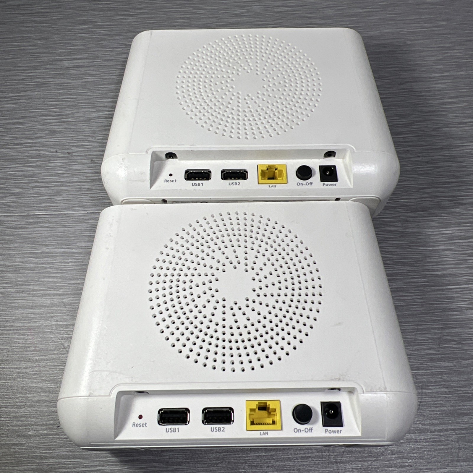 LOT OF 2 Arlo Netgear Base Station VMB4000 for Arlo, Pro, Pro 2 *FOR PARTS*