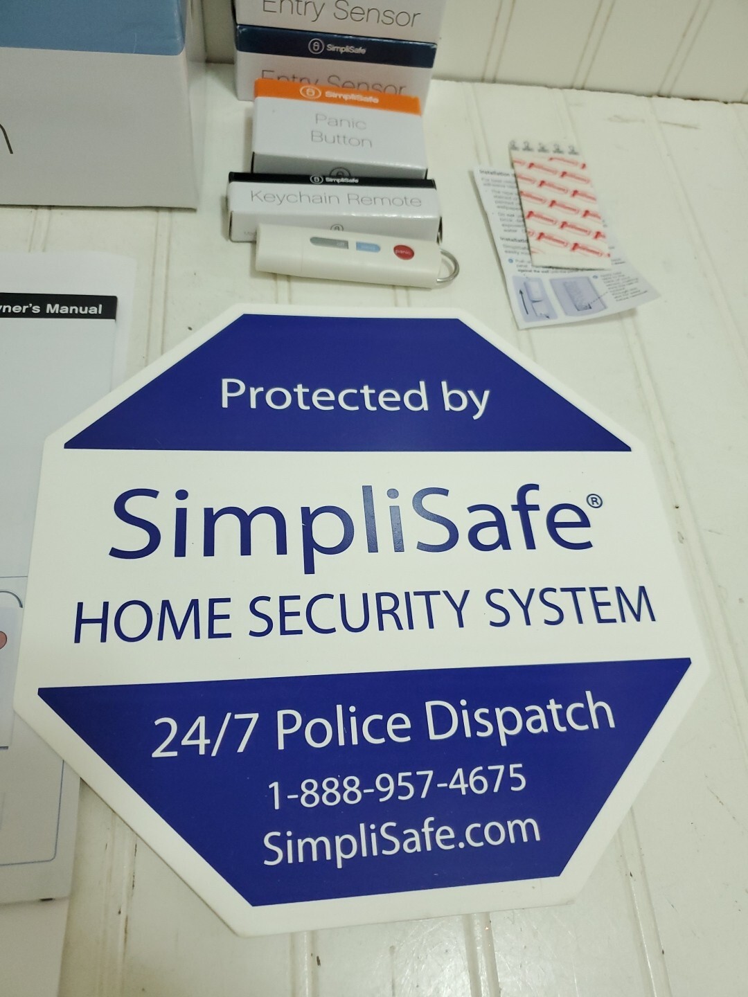 SimpliSafe Wireless 1st Generation Home Security Alarm System 14 Piece Bundle