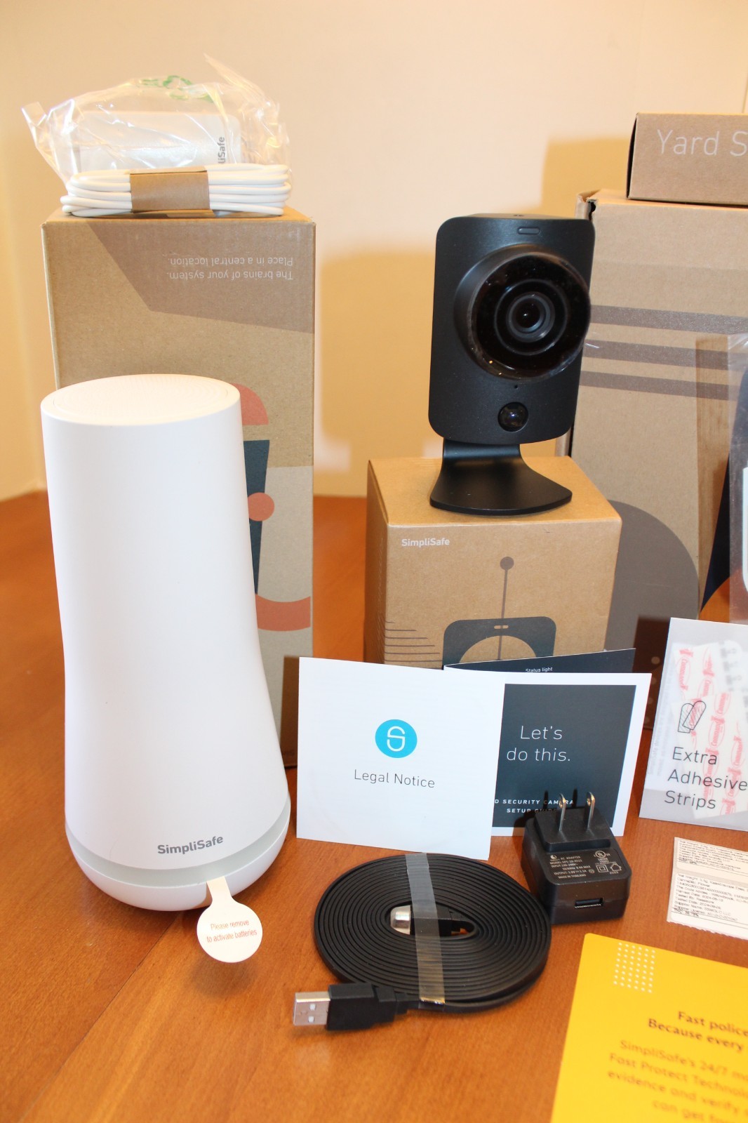 SimpliSafe Home Security System with Indoor & Outdoor Cameras – 8 Piece Kit