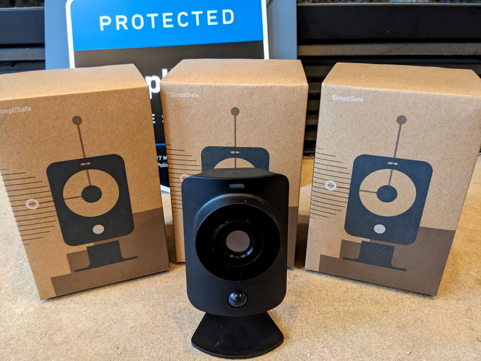 Complete SimpliSafe Security System Ready to Use Out of the Box!