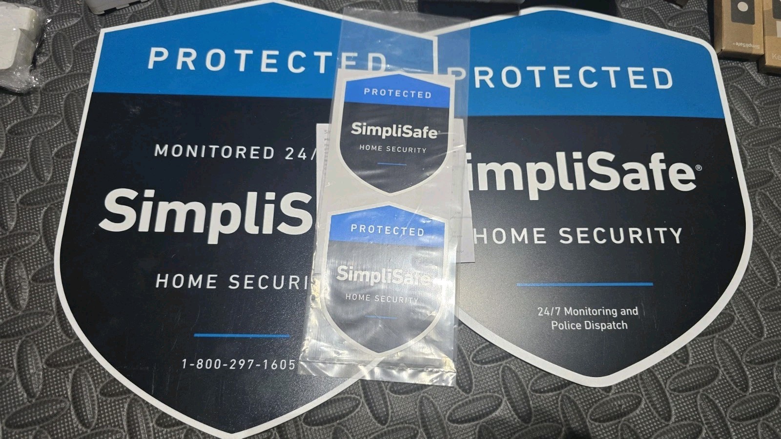 Simplisafe Security 36-piece Kit *Read Notes