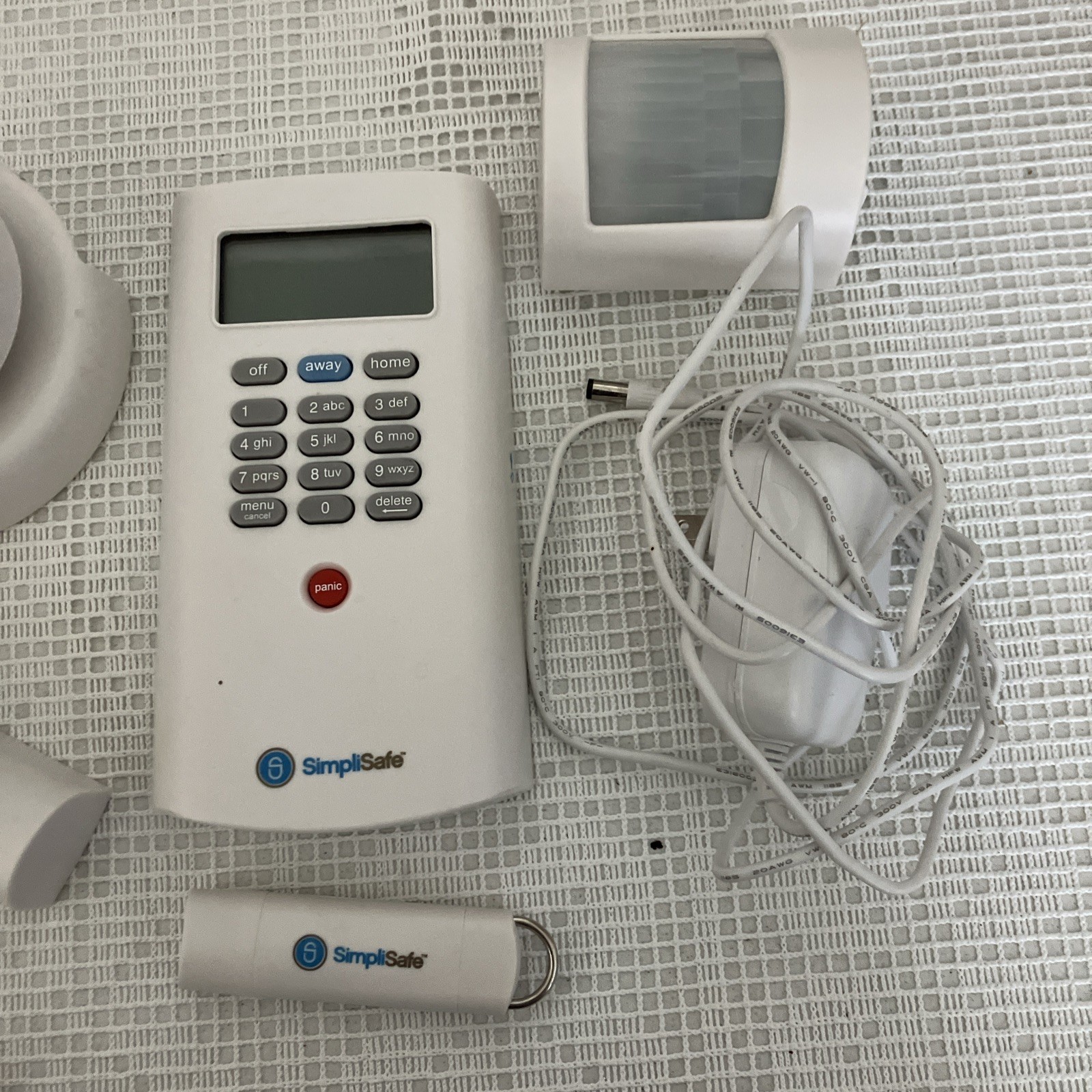 SimpliSafe Gen 1 “Original” 12pc Security System