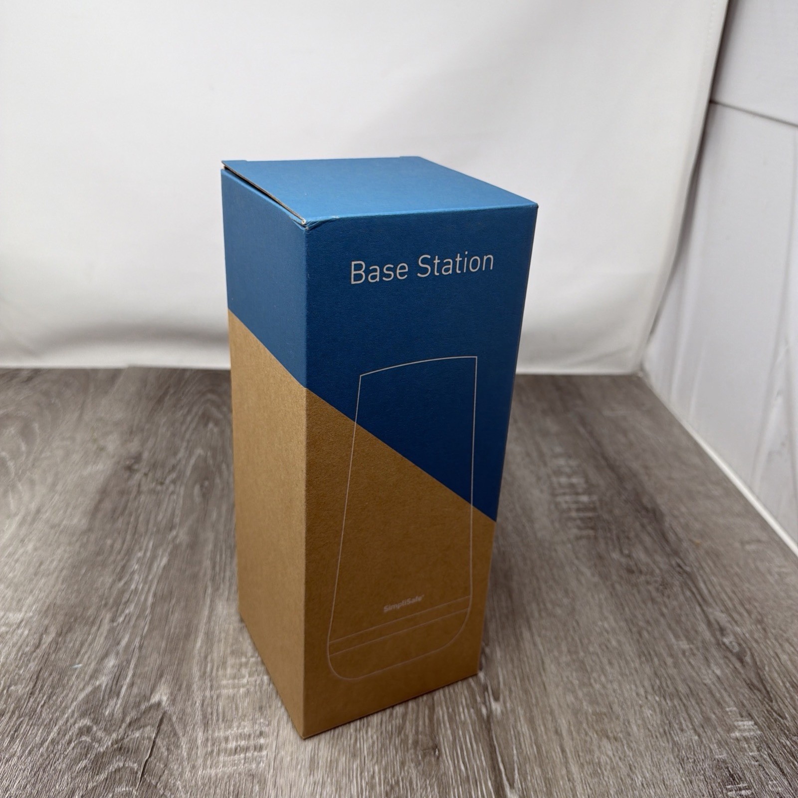 Simplisafe SSBS3 Home Security Base Station Only – With Power Cord – Black