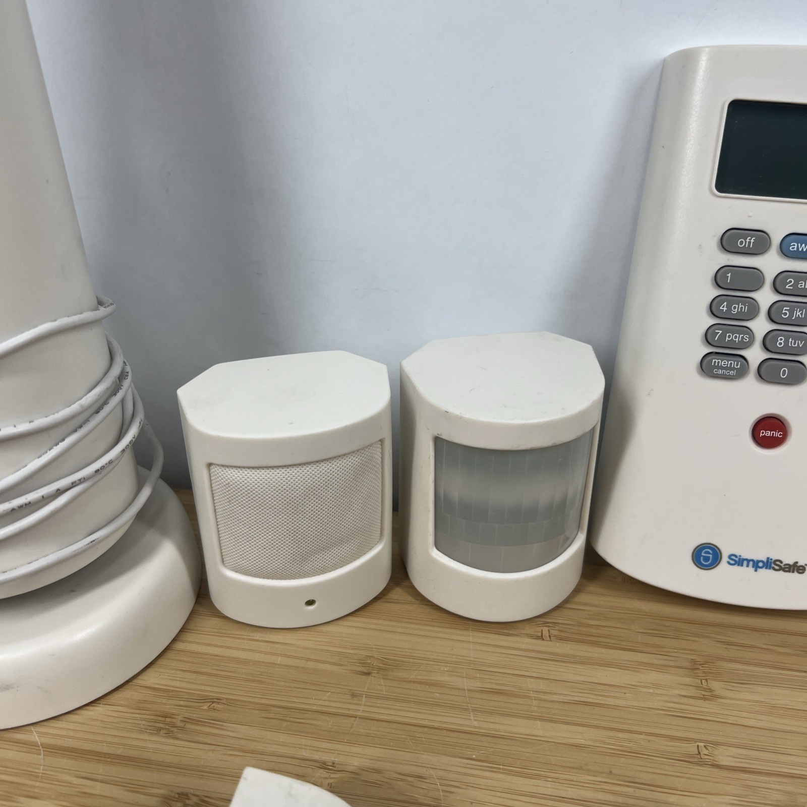 SimpliSafe BS2000 1st Generation Home Security System Keypad Sensors Lot