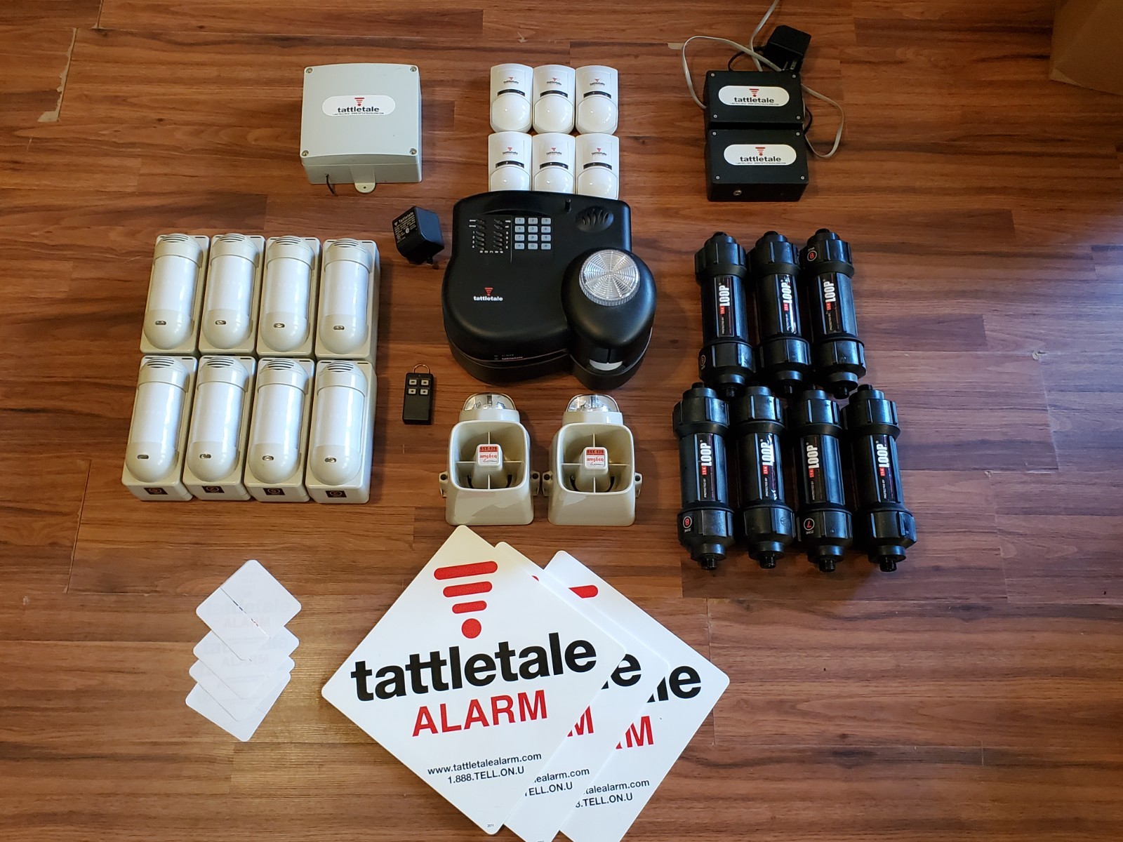 Tattletale Alarm System Lot Base unit x6 Indoor Motion x7 Loop x8 Dual Beam More