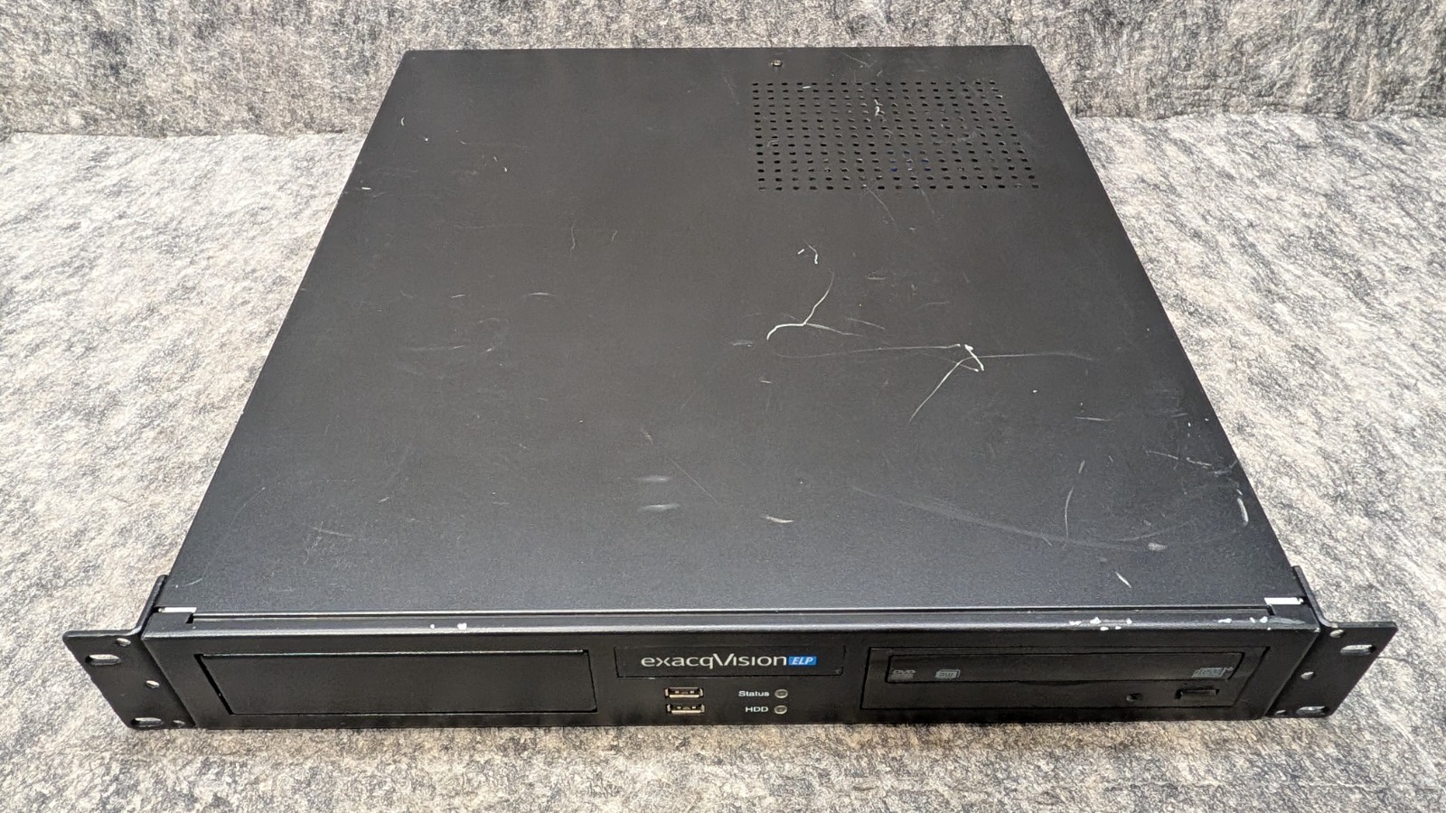 Exacq Vision 0804-02T-ELP Network Video Recorder w/ 2 TB HDD & Keyboard