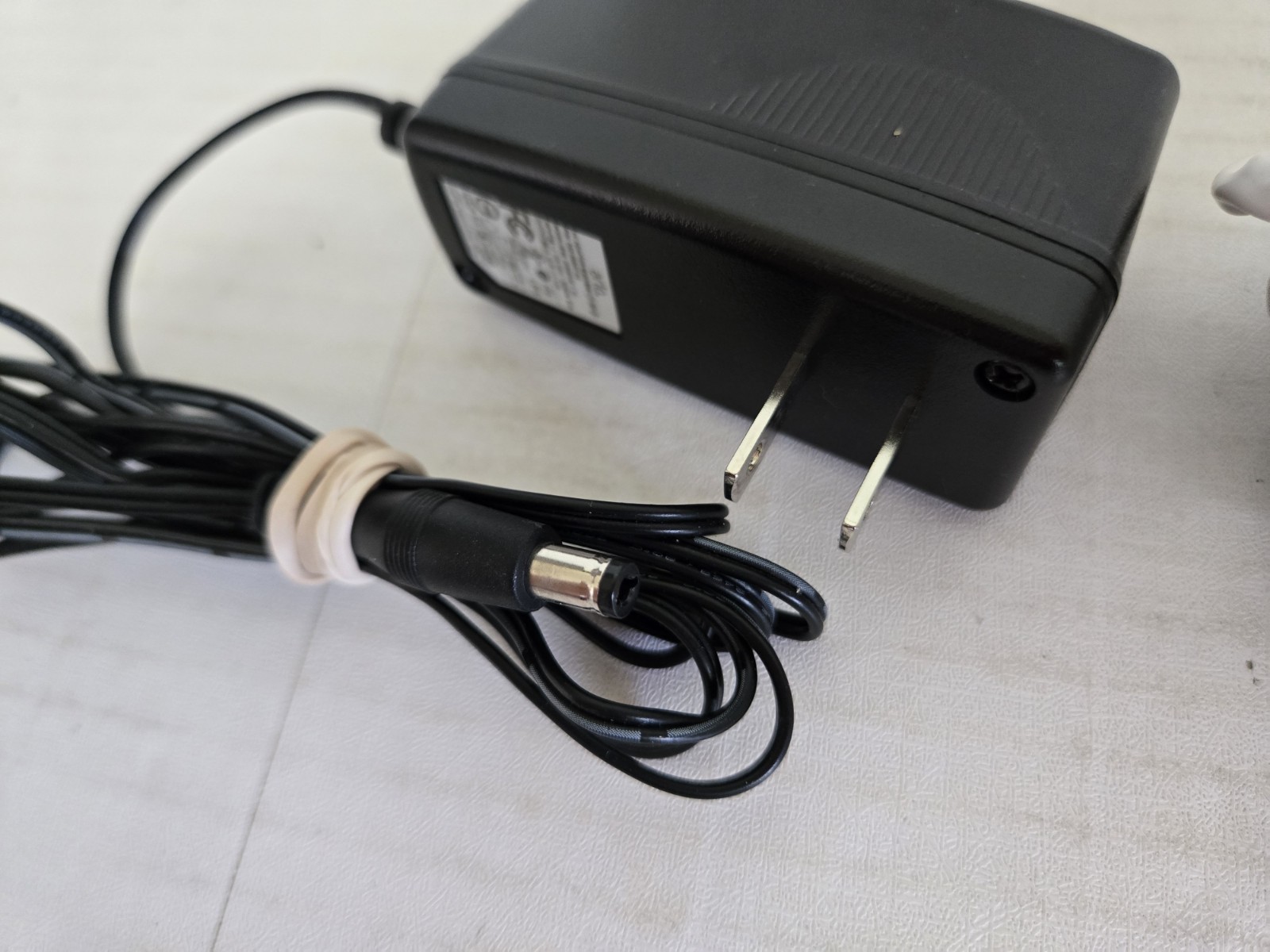 Arlo Ultra VMB4000 Hub Base Station Arlo Pro 2, 3, 4, Ultra, Ultra 2 FREE SHIP