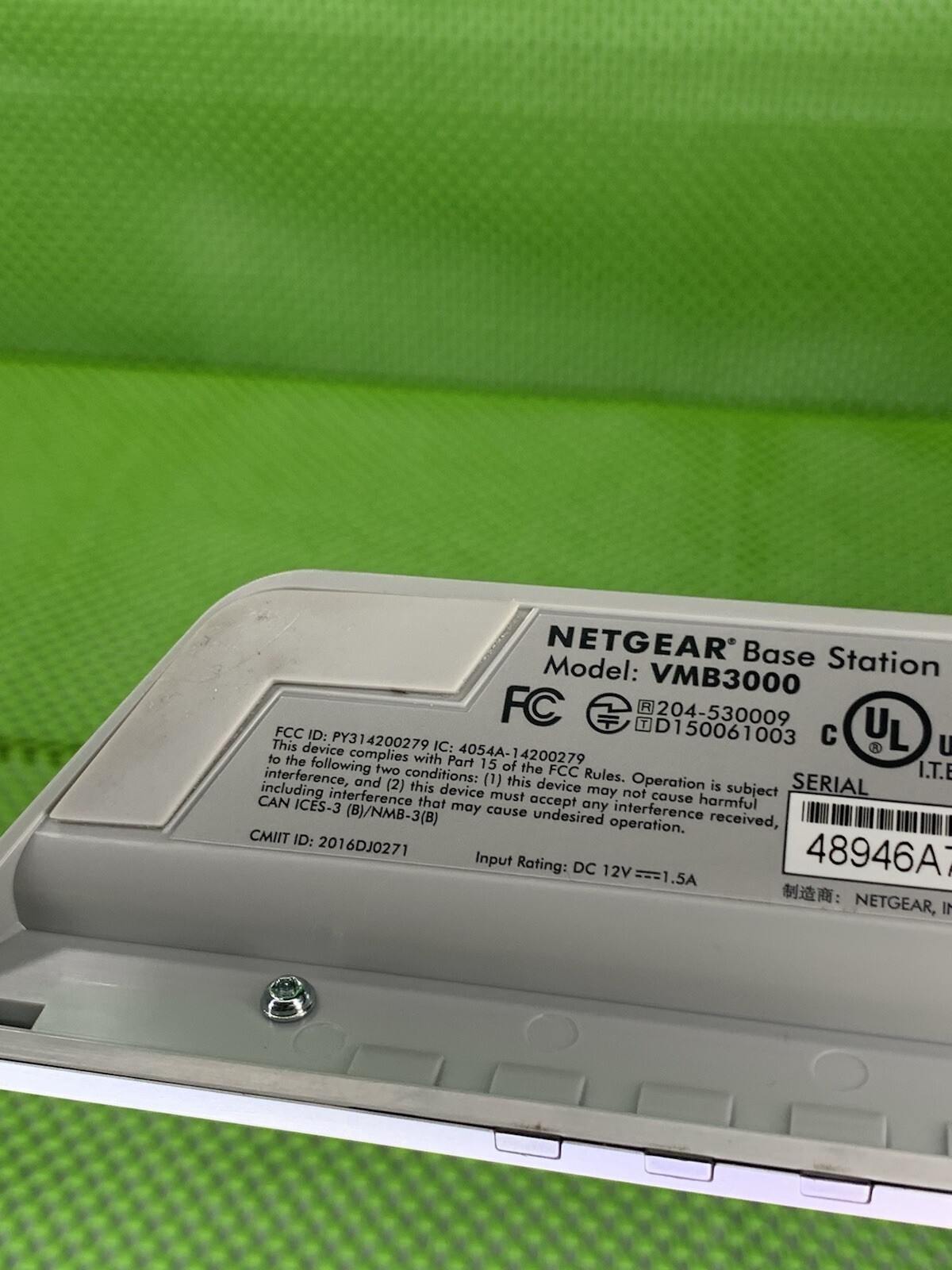 NETGEAR ARLO Base Station Wireless Wi-Fi VMB3000 Hub AND 3 VMC3030 Cameras