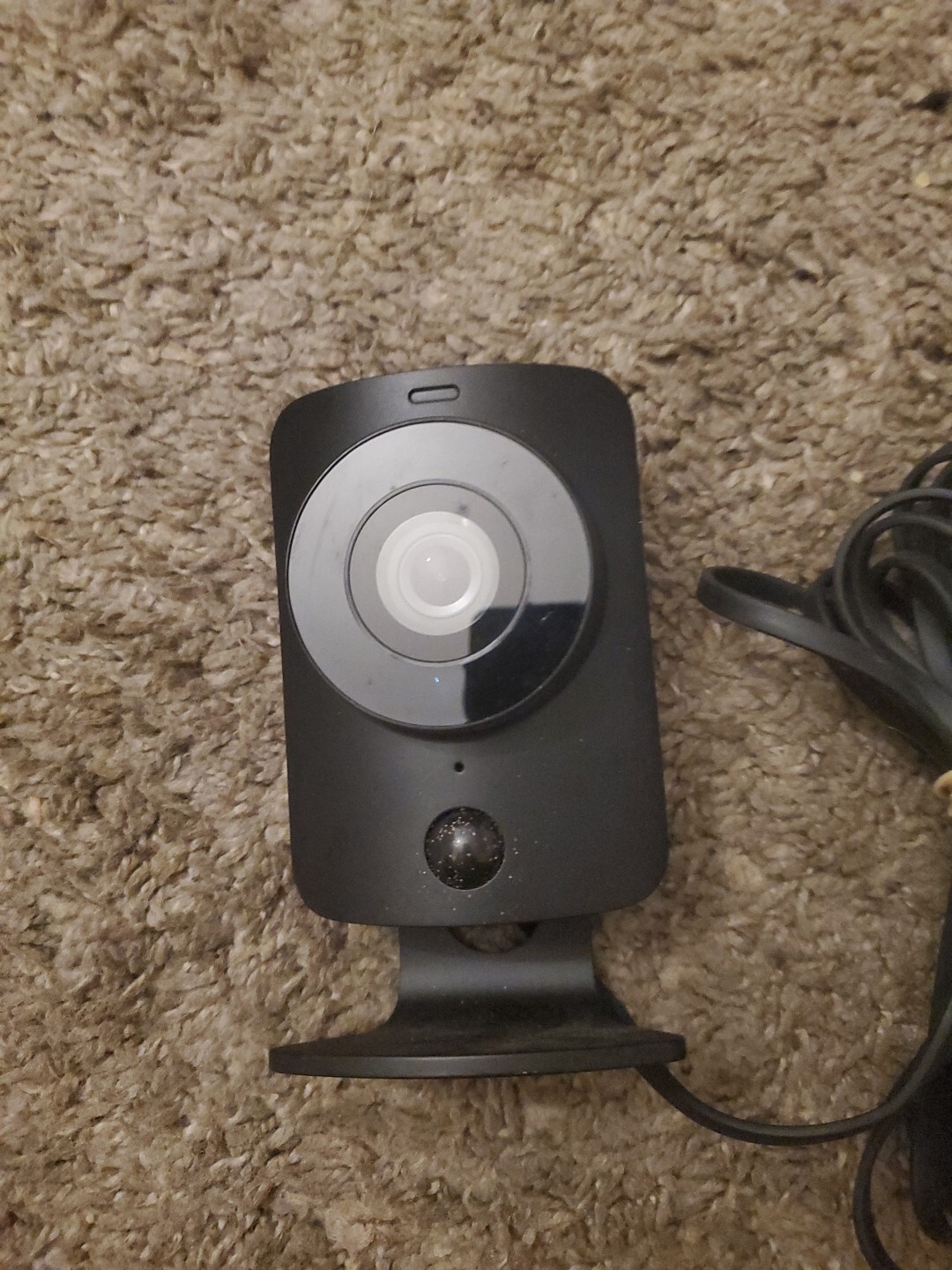 SimpliSafe Simplicam Security Camera SSCM1