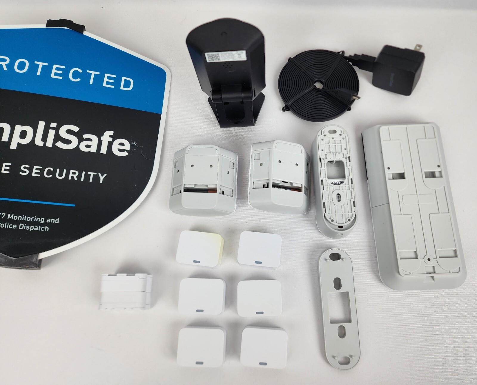 SimpliSafe Security Base Station Keypad Entry Motion Glass Break Sensors V Door
