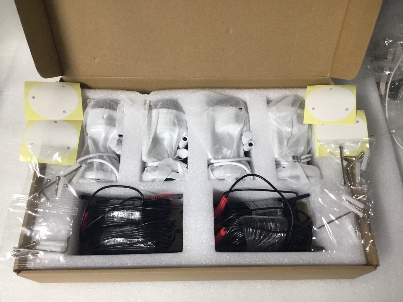 SPECO ZIPK4W2 4-Channel Wireless NVR 1TB HDD 4 Wireless Network 2MP Cameras NEW!