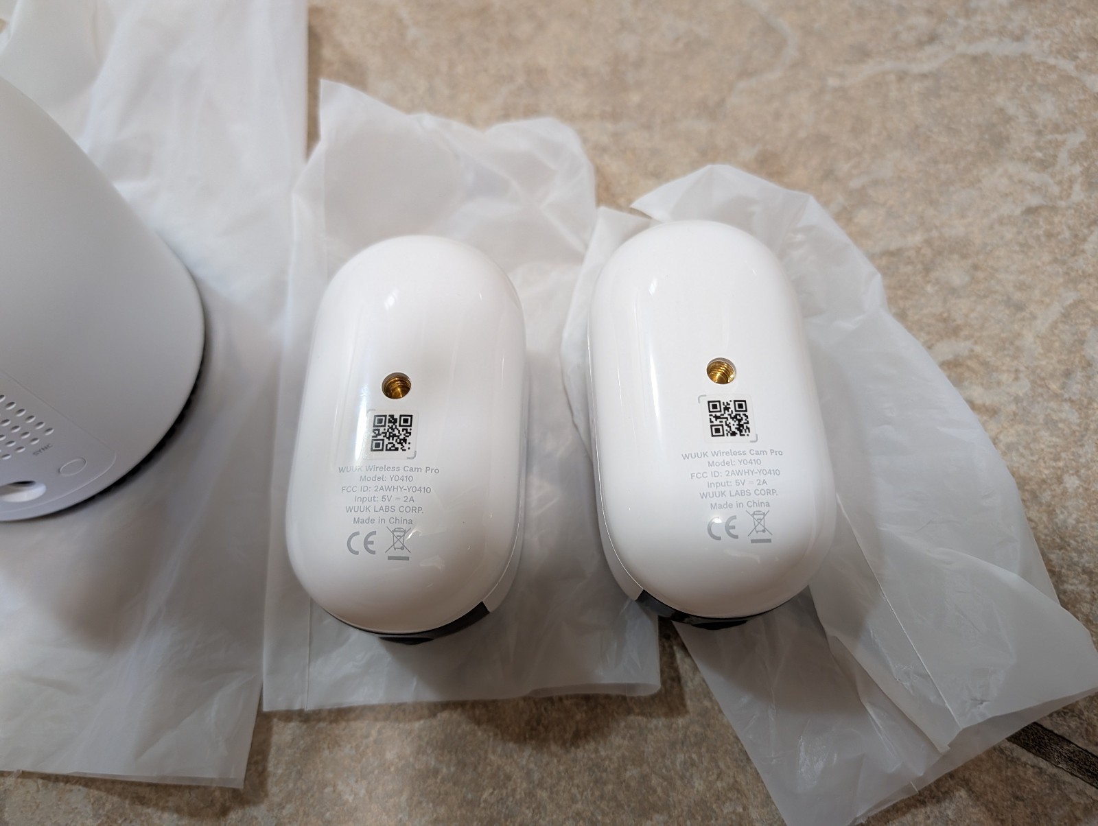 WUUK Wireless Cam Pro Kit (2 cams, 1 base station)