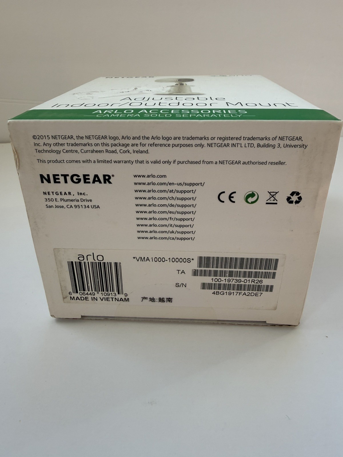 NETGEAR Arlo Adjustable Indoor/Outdoor Camera Mount New in box