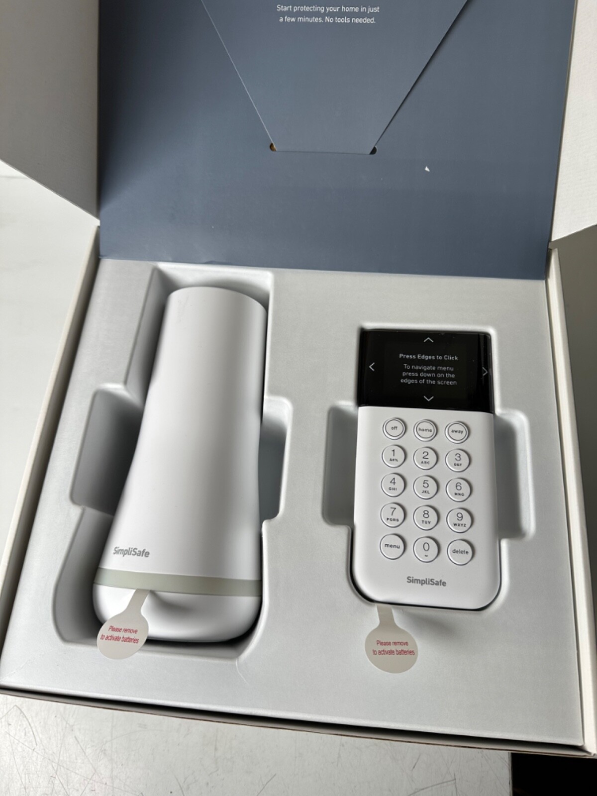 SimpliSafe Protect Home Security System White 11-piece Complete (open box)