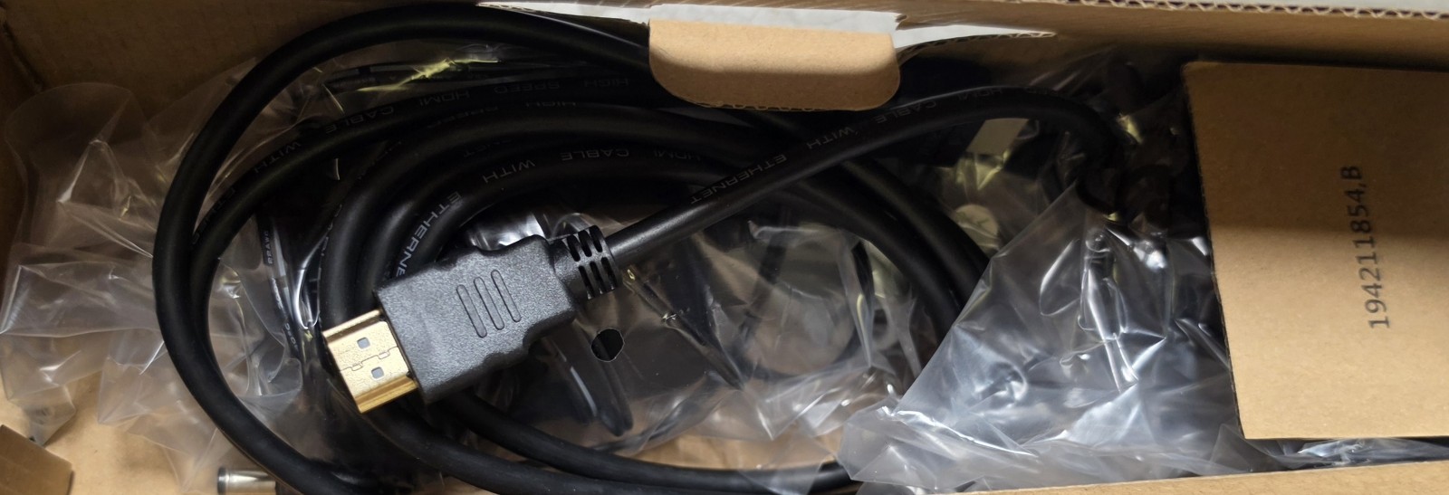 Annke Dw81kd Network Video Recorder with 8 Cameras