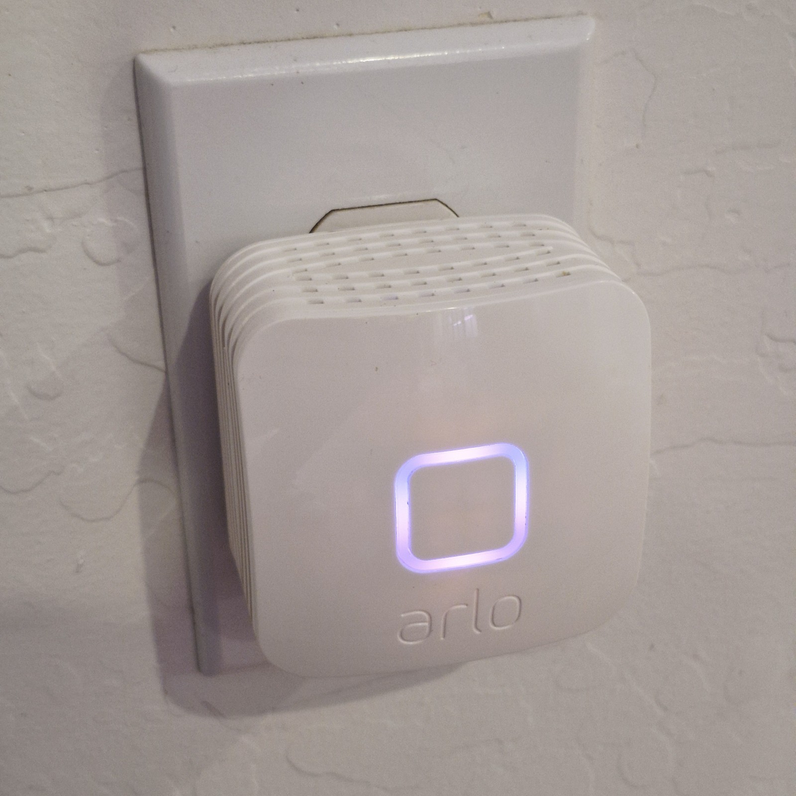 Netgear Arlo ABB1000 Bridge for Arlo Security Lights Smart Hub OEM Tested