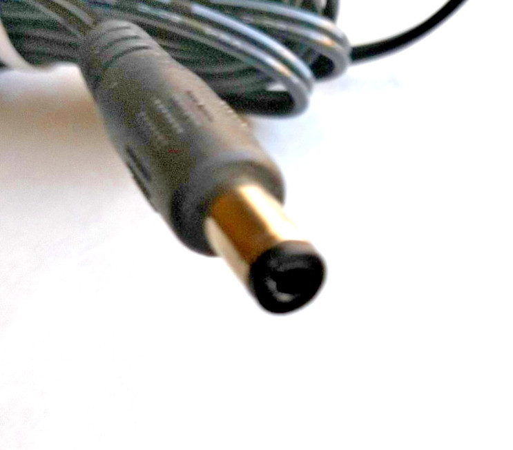 NETGEAR P/N: 332-10688-01 MODEL: MU06-N120050-A1 AC/DC ADAPTER 12V 0.5A J3.1