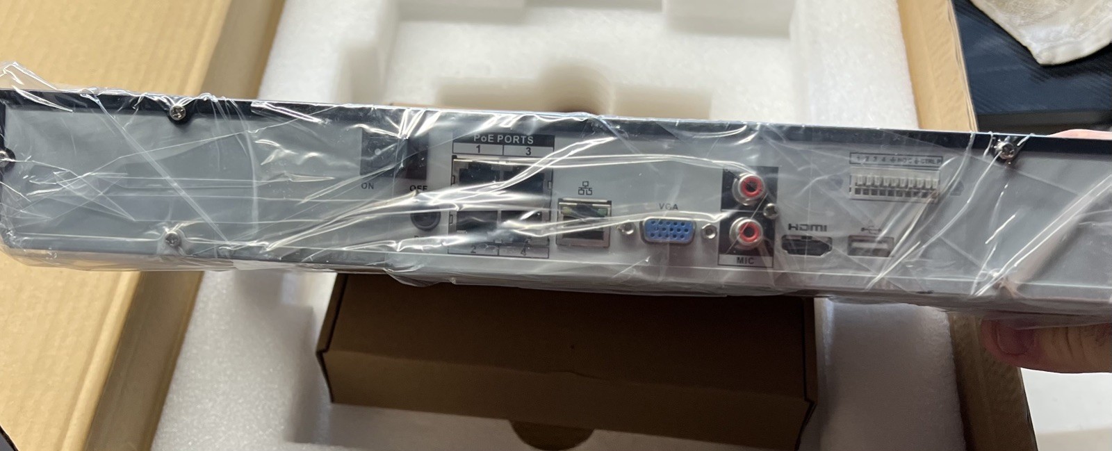 Honeywell HEN04123V Performance Series IP Embedded 4-CH NVR 2TB NEW