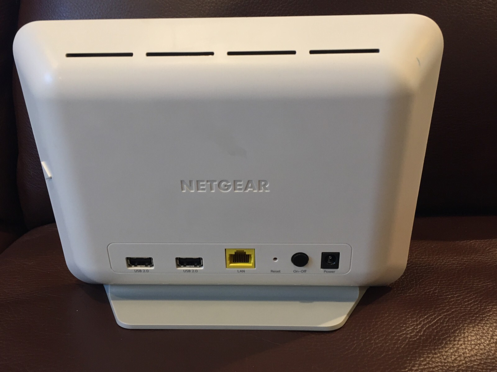 NETGEAR Arlo Security Camera BASE STATION VMB3000 Wireless WiFi Router Hub