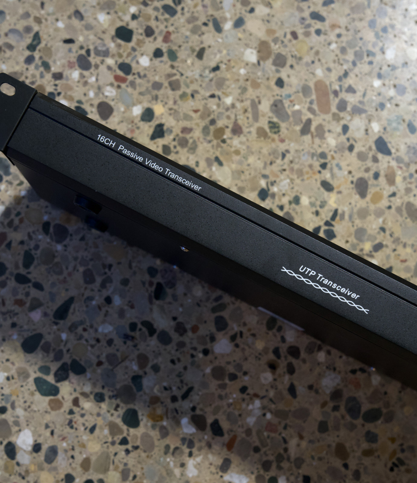 (2) UTP 16CH Passive Video Transceiver – ABL-16P01-C