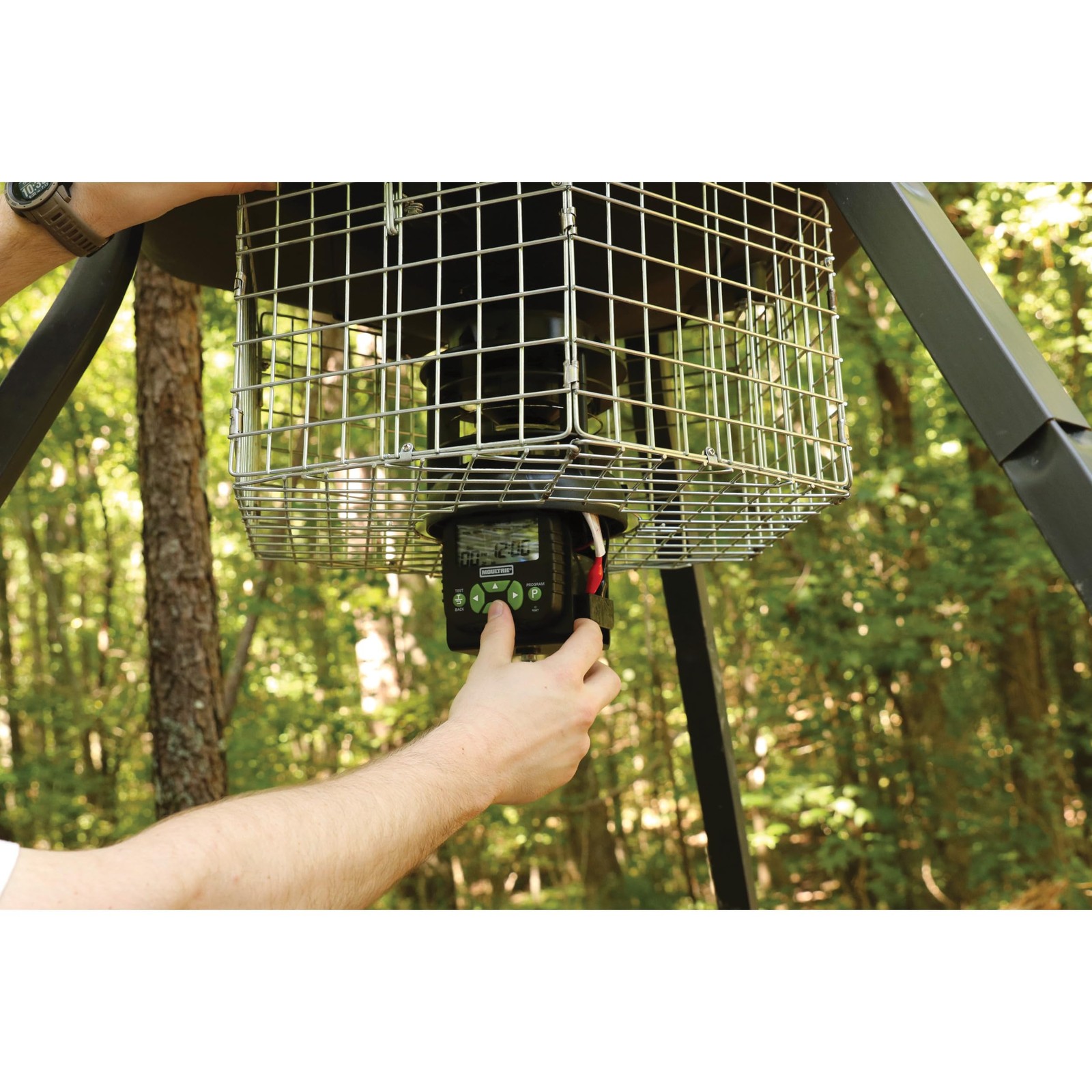 Moultrie Varmint Guard II – Feed Motor Cage Silver