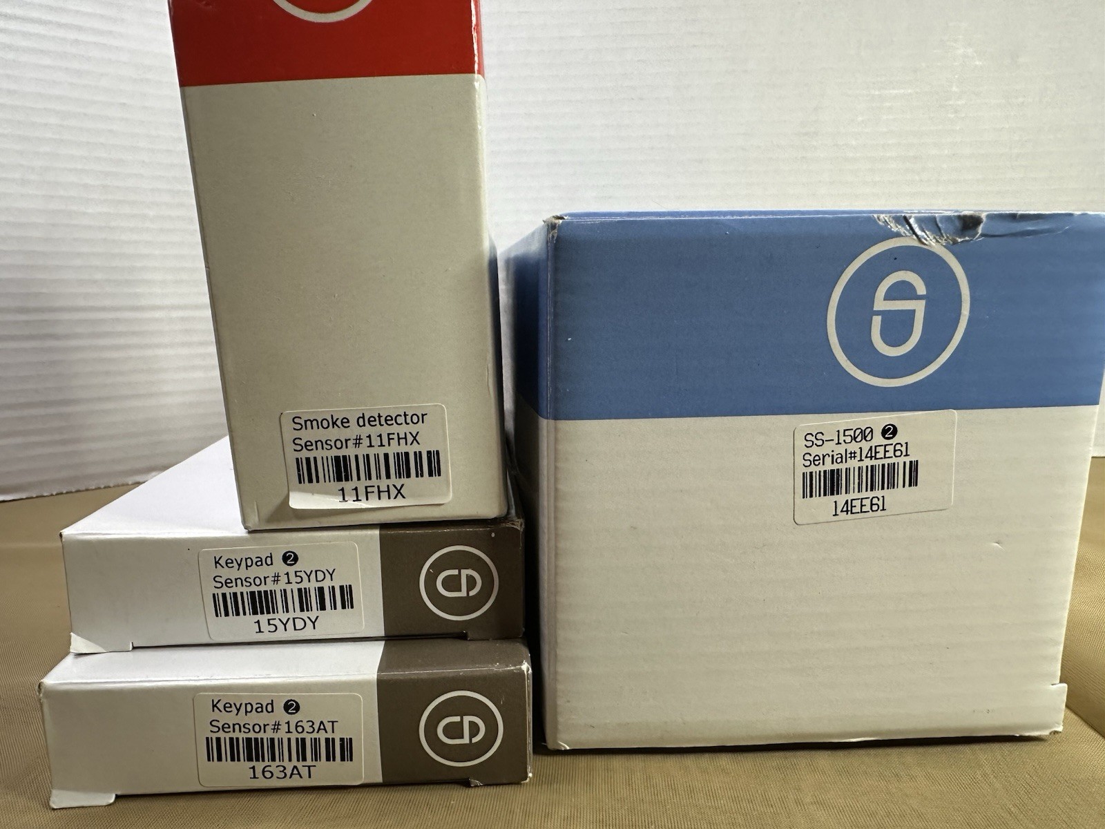 SimpliSafe Security System – Base Station Smoke Detector Key Pads Lot In Box