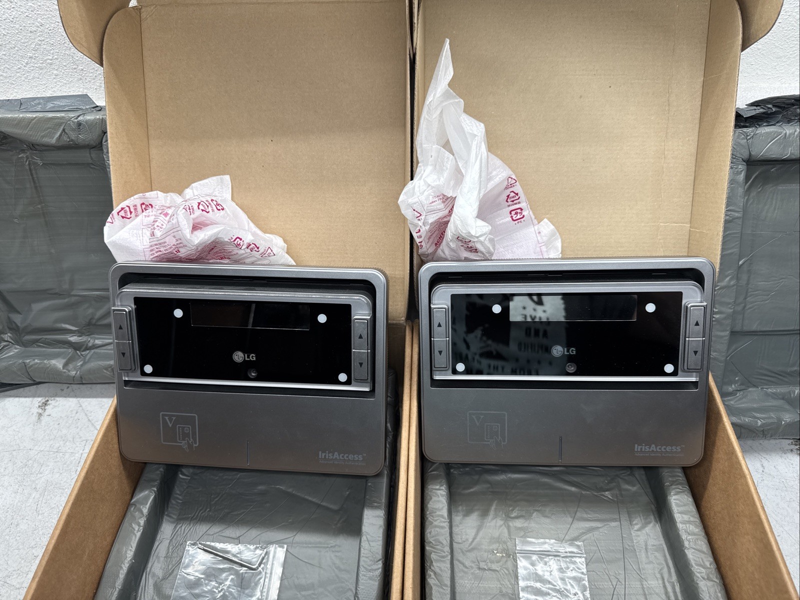 Lot Of 2 IRISACCESS iCAM4000R iCAM7 Multifactor Biometric Iris Reader “UNTESTED”