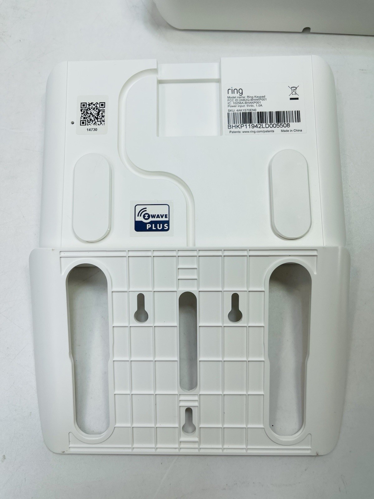 RING Z WAVE PLUS 4HB1U90EN0 Alarm System Base Station w/ Power Supply & Keypad