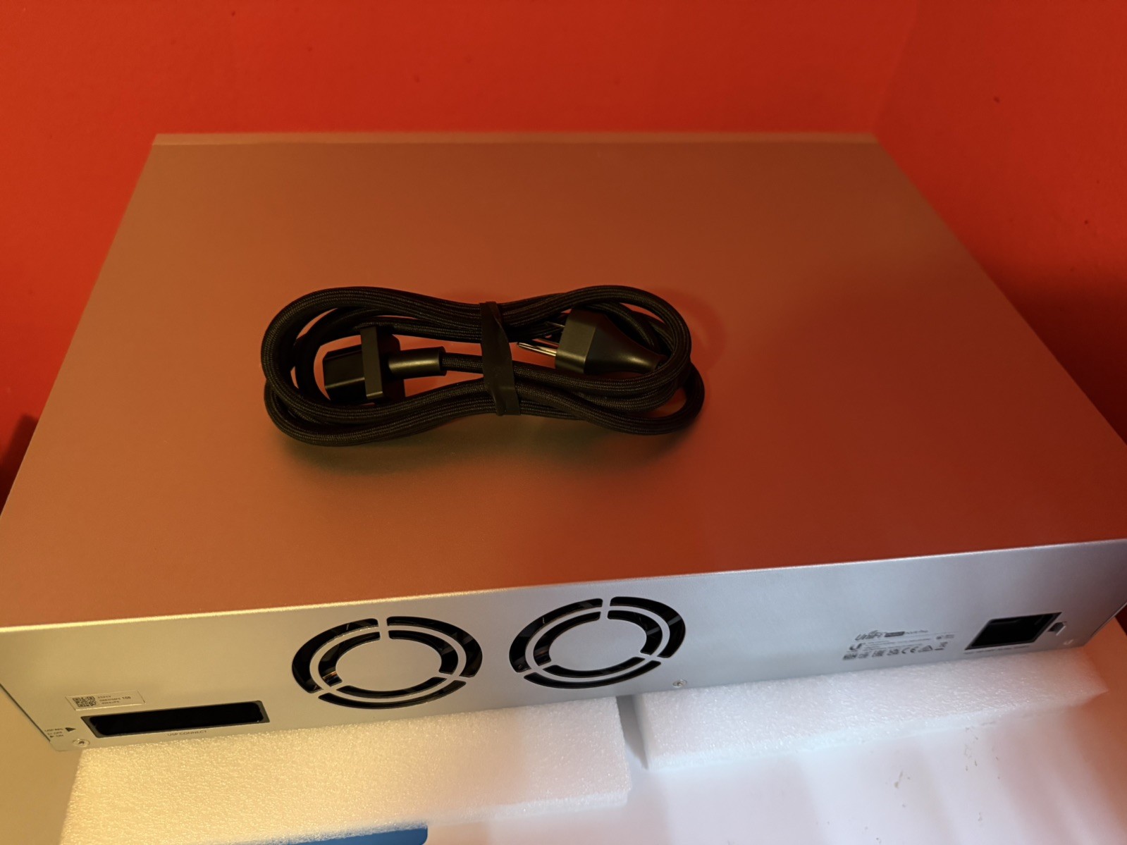 Ubiquiti Networks – UniFi UNVR-Pro Video Recorder