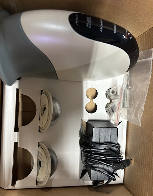 NETGEAR VUEZONE Wire-free Video Monitoring System VZSM2720-1ACPAS GENTLY USED
