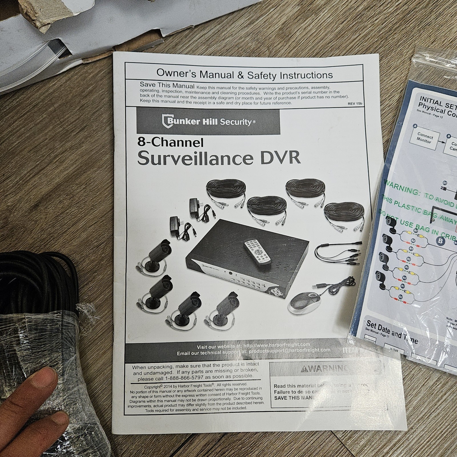 Bunker Hill 62463 Security System 500GB HD DVR 4 Cameras 8 Channel -New Open Box