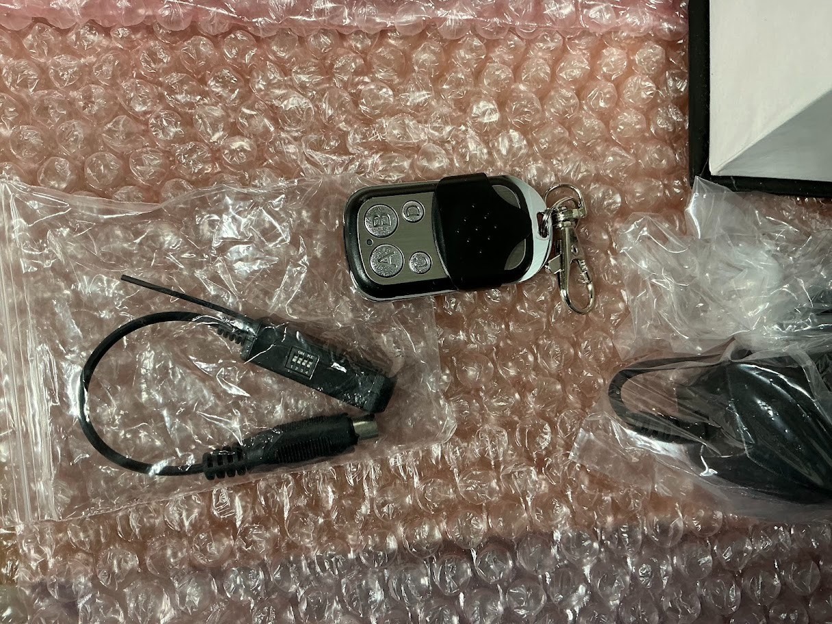 Brickhouse Security Wireless Receiver DVR DV01 – Open