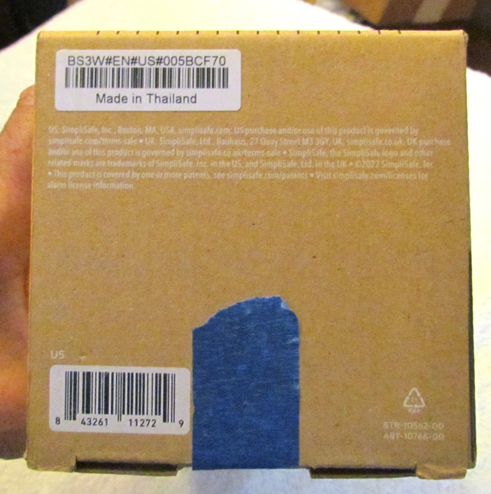 SimpliSafe White Base Station SSBS3 Original Box SN 005BCF70 MAR 2024 COMPLETE!