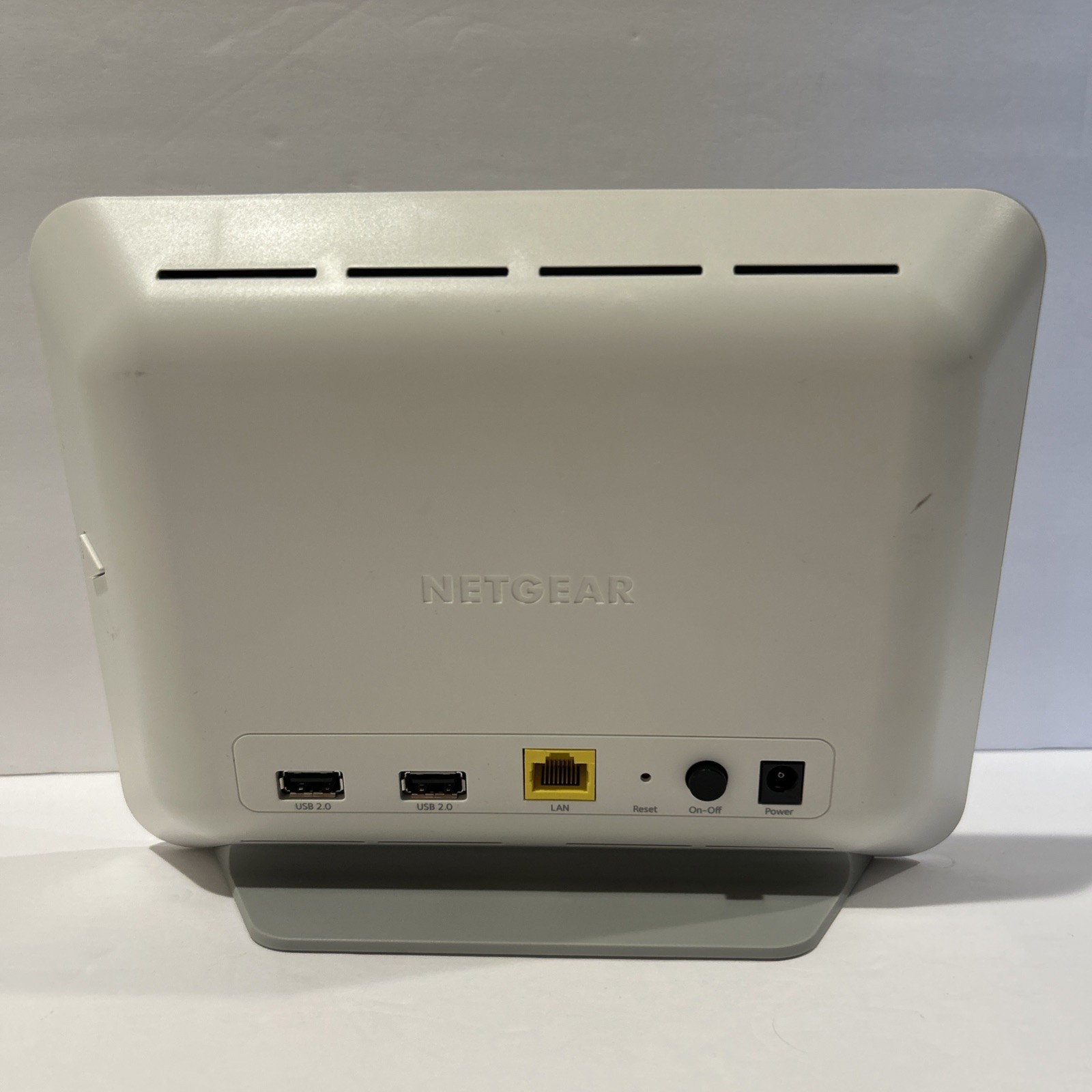 Netgear Arlo Base Station VMB3000 Wireless Router -No Power cord