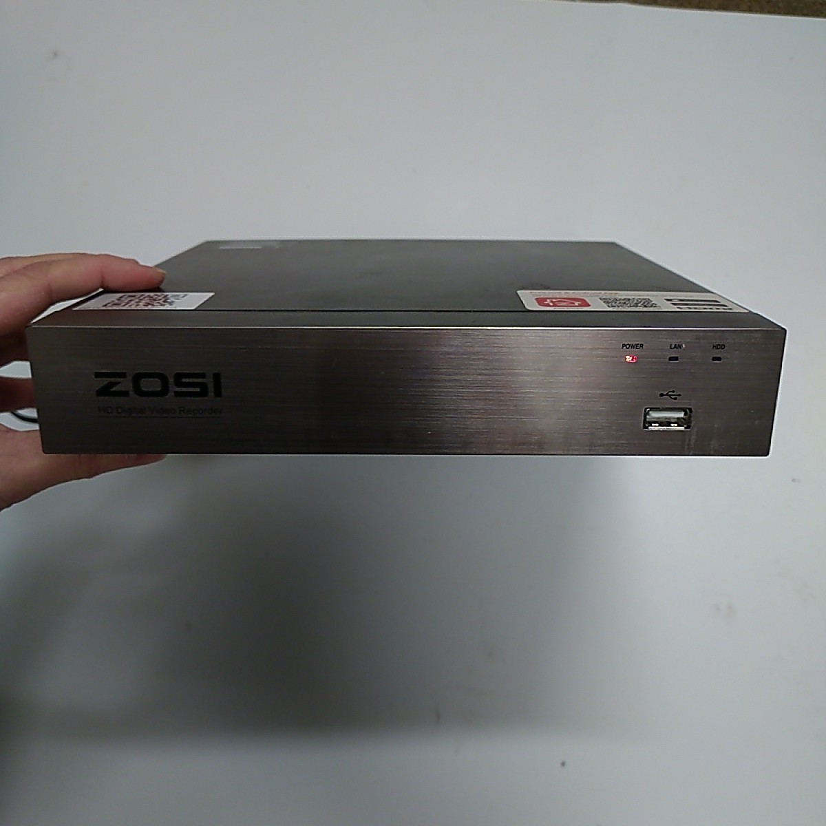 ZOSI – Model ZR08VN – 8 Channel HD Digital Video Recorder – 4 Cameras – AS-IS