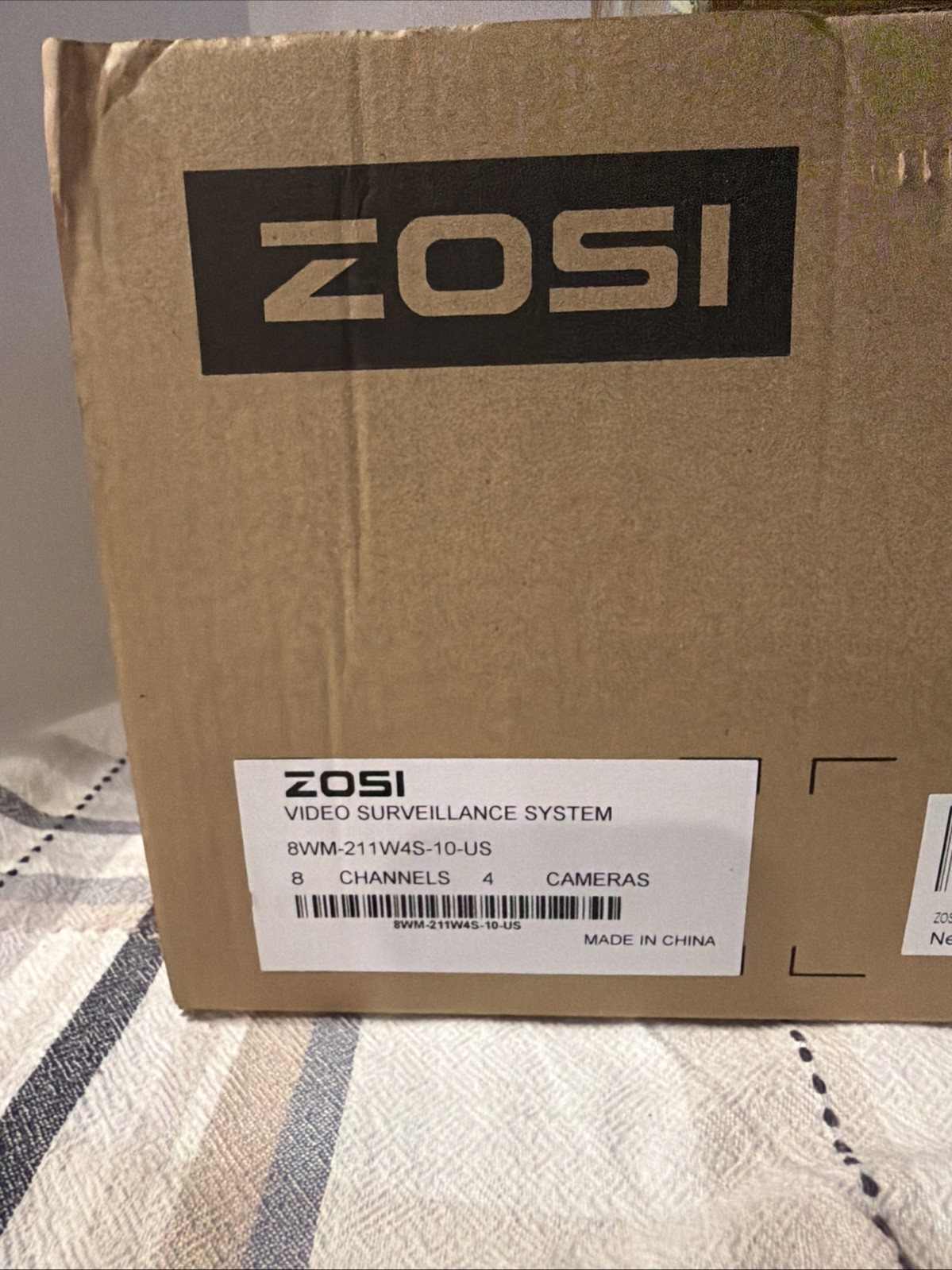 ZOSI 8AP-3063W4-10-US 8 channel, 4 camera video system + 4 Pack 100ft Cable