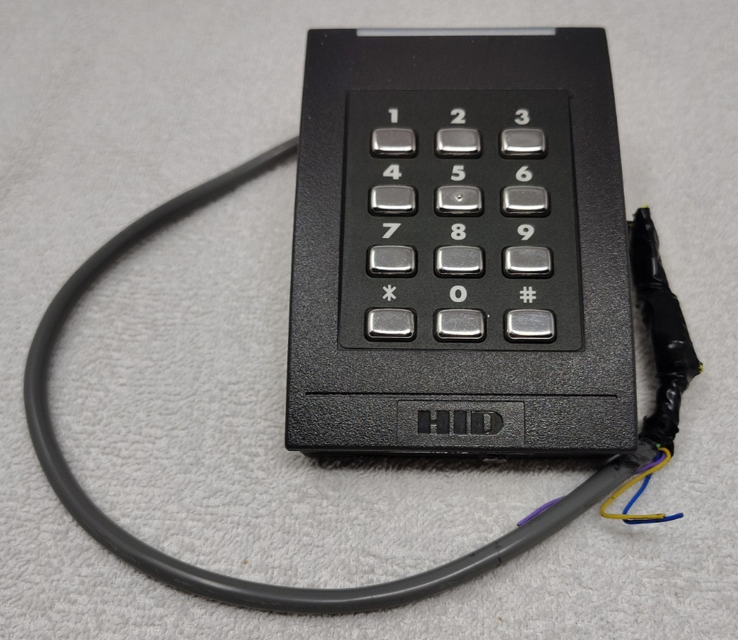 Schlage HID iCLASS Card Reader with Keypad Part/Model # RK40C