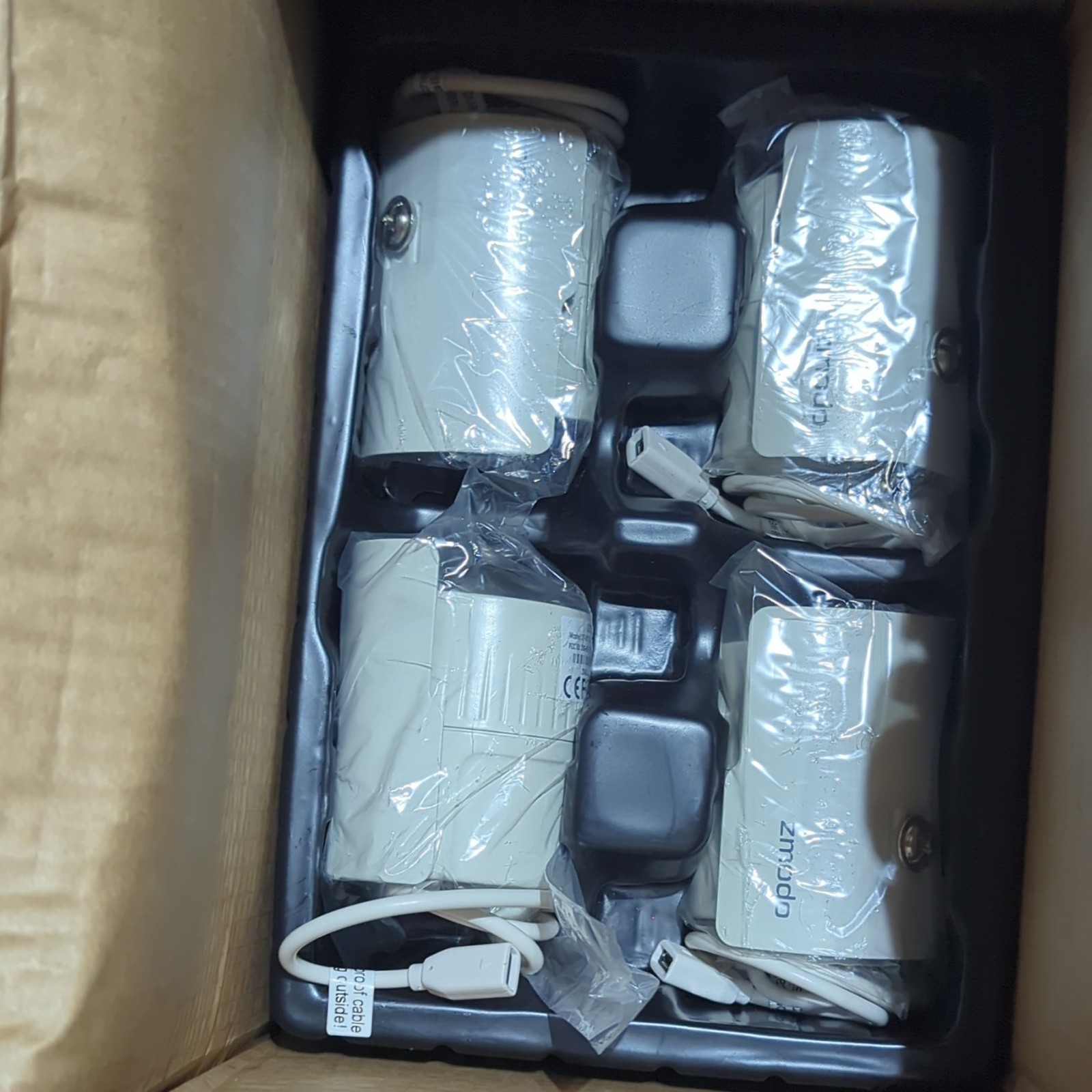 lots of 5 Zmodo ZP-IB15-W Wi-Fi Wireless 4-Cam 1080p Indoor/Outdoor IP System W