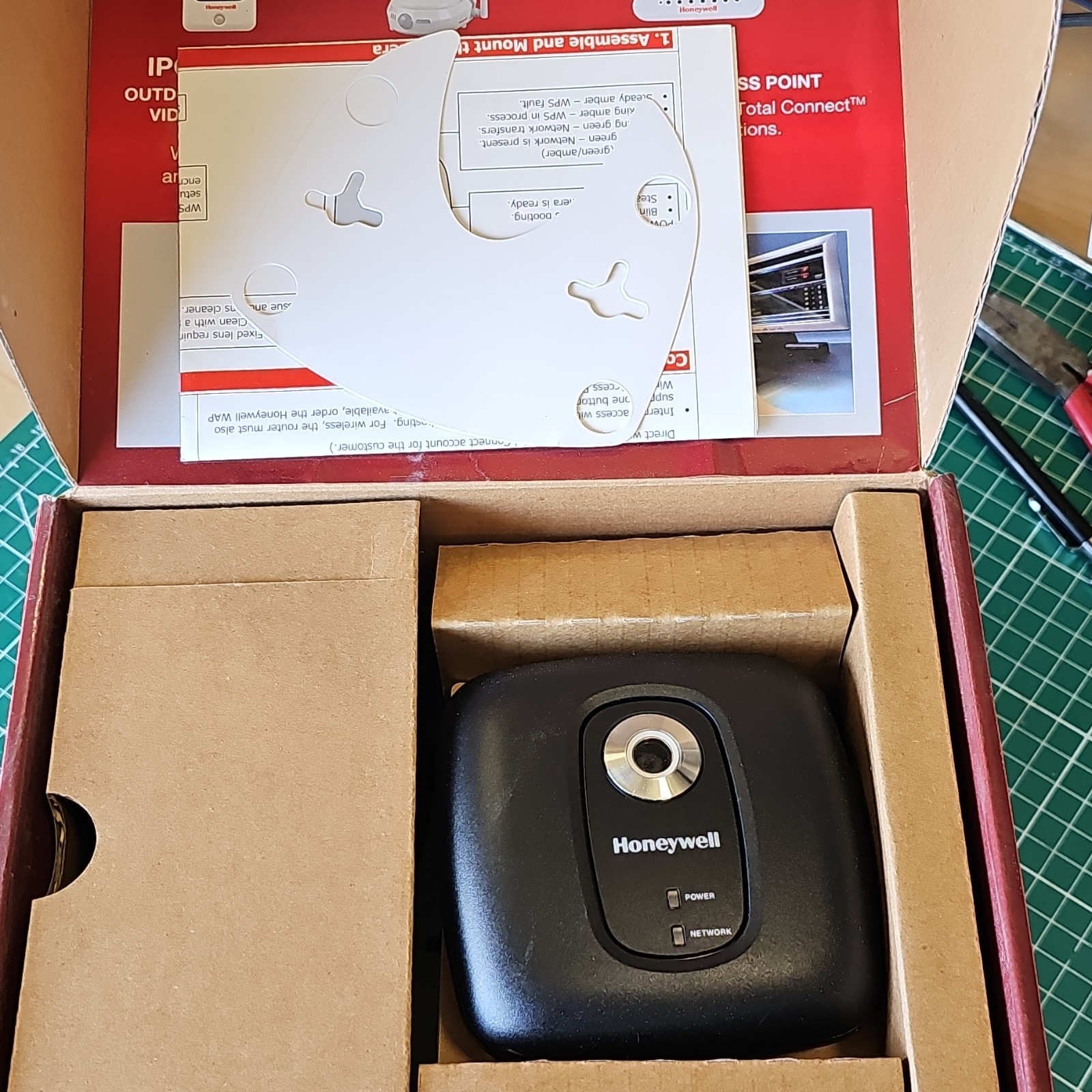 Honeywell iPCAM-WI2B IP Wireless Wi-Fi Surveillance Camera Color Black