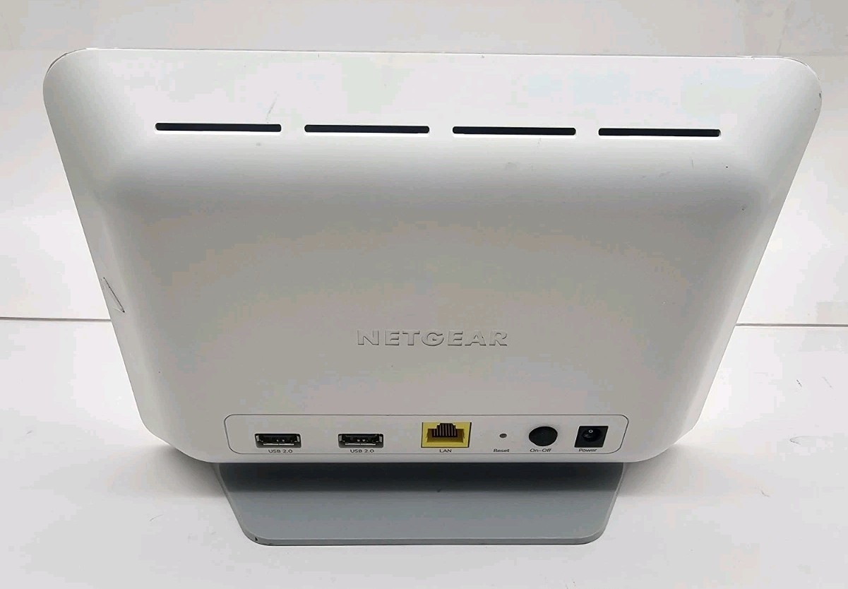 Netgear Arlo Security Base Station VMB3000 w/ Power Adapter – No Cameras