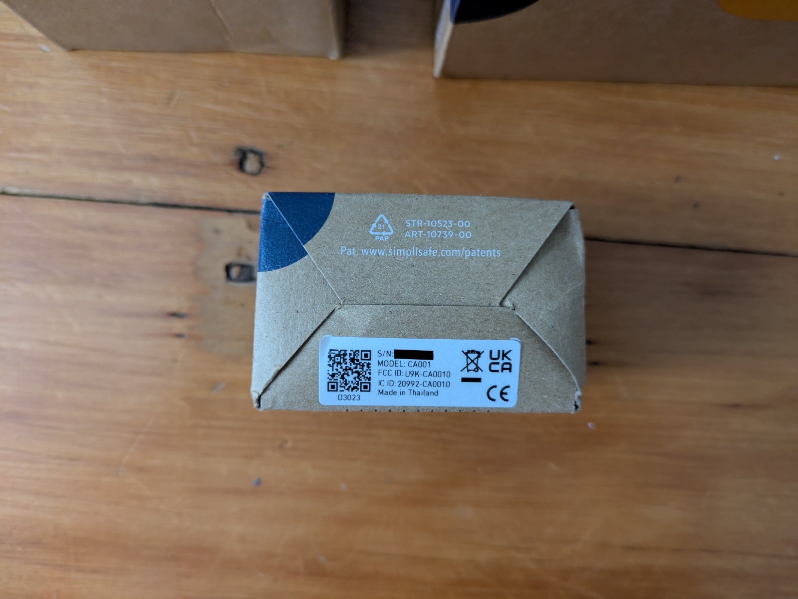 NIB SimpliSafe Lot: Outdoor Cam CM081 + Indoor Cam CM006 + Motion Sensor CA001