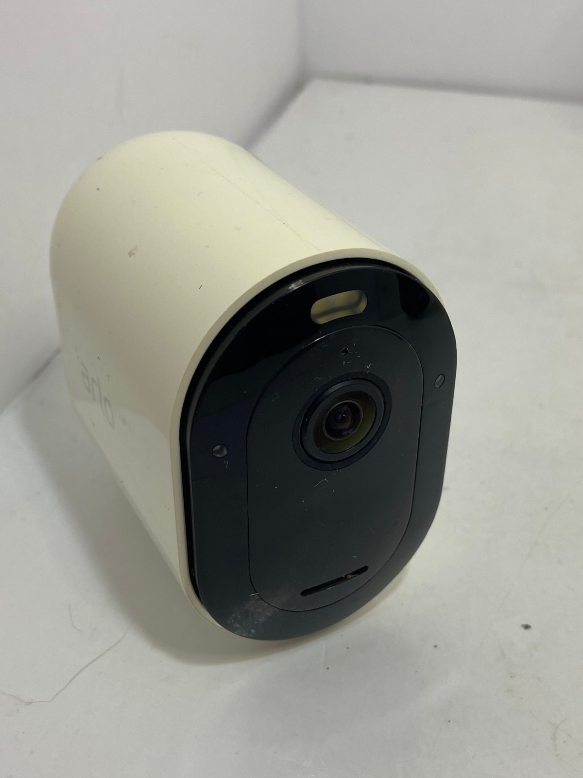 ? Netgear Arlo Ultra VMB4540 Smart Hub Base Station + 2 Cameras works EUC S3