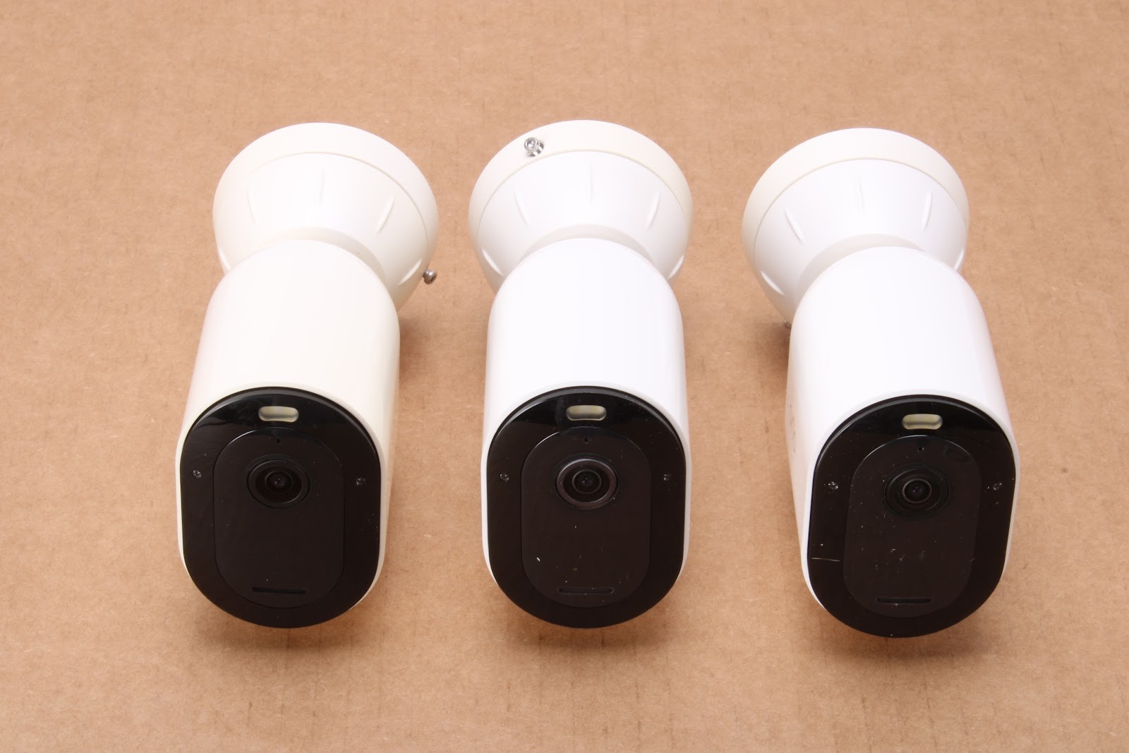 Arlo VMC4350P-1BYNAS Pro 4 Spotlight Camera Security Bundle With Accessories