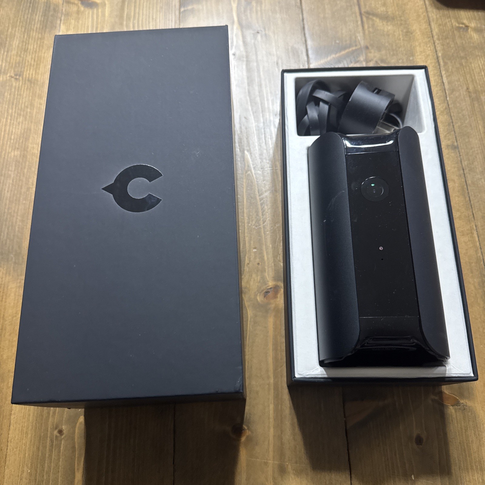 Canary All-in-One Home Security Device – Black