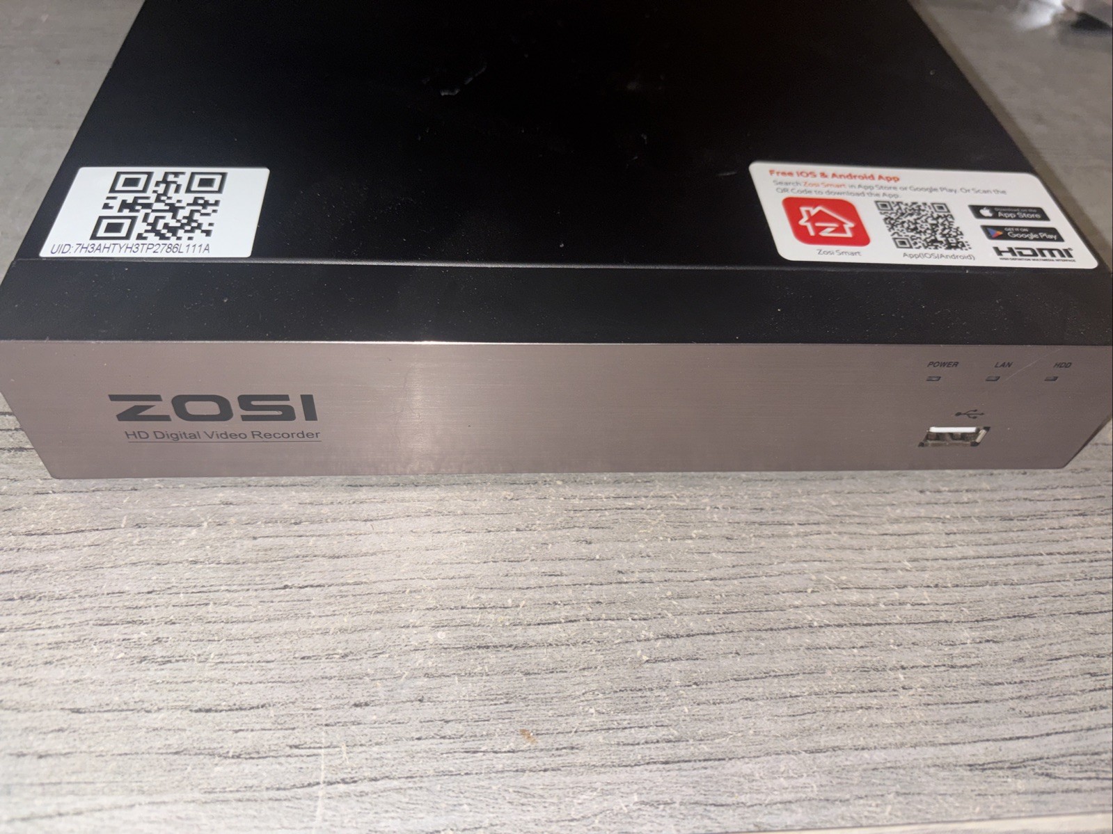 ZOSI 1AR-08ZN00-US 8 Channel 720p DVR Security System Kit