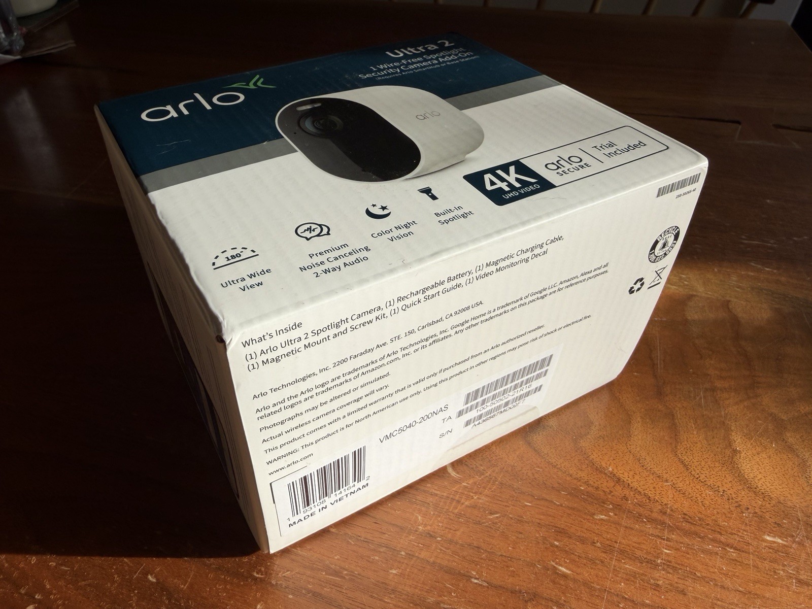 NEW IN BOX: Arlo Ultra 2 4K UHD VMC5040-200NAS
