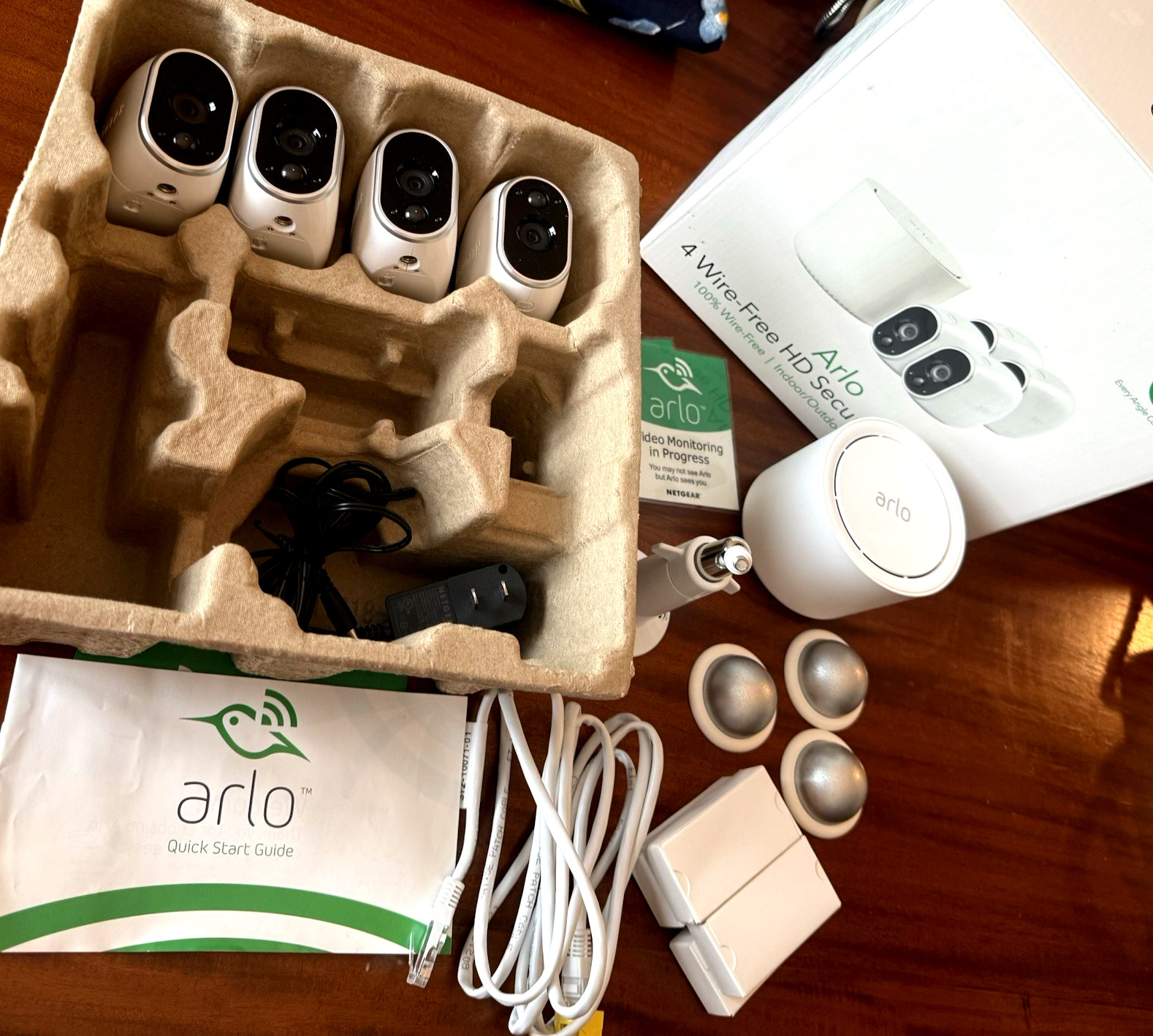 Netgear Arlo VMS3430-100NAS 4 Wire-Free HD Security Cameras System NEW OPEN BOX