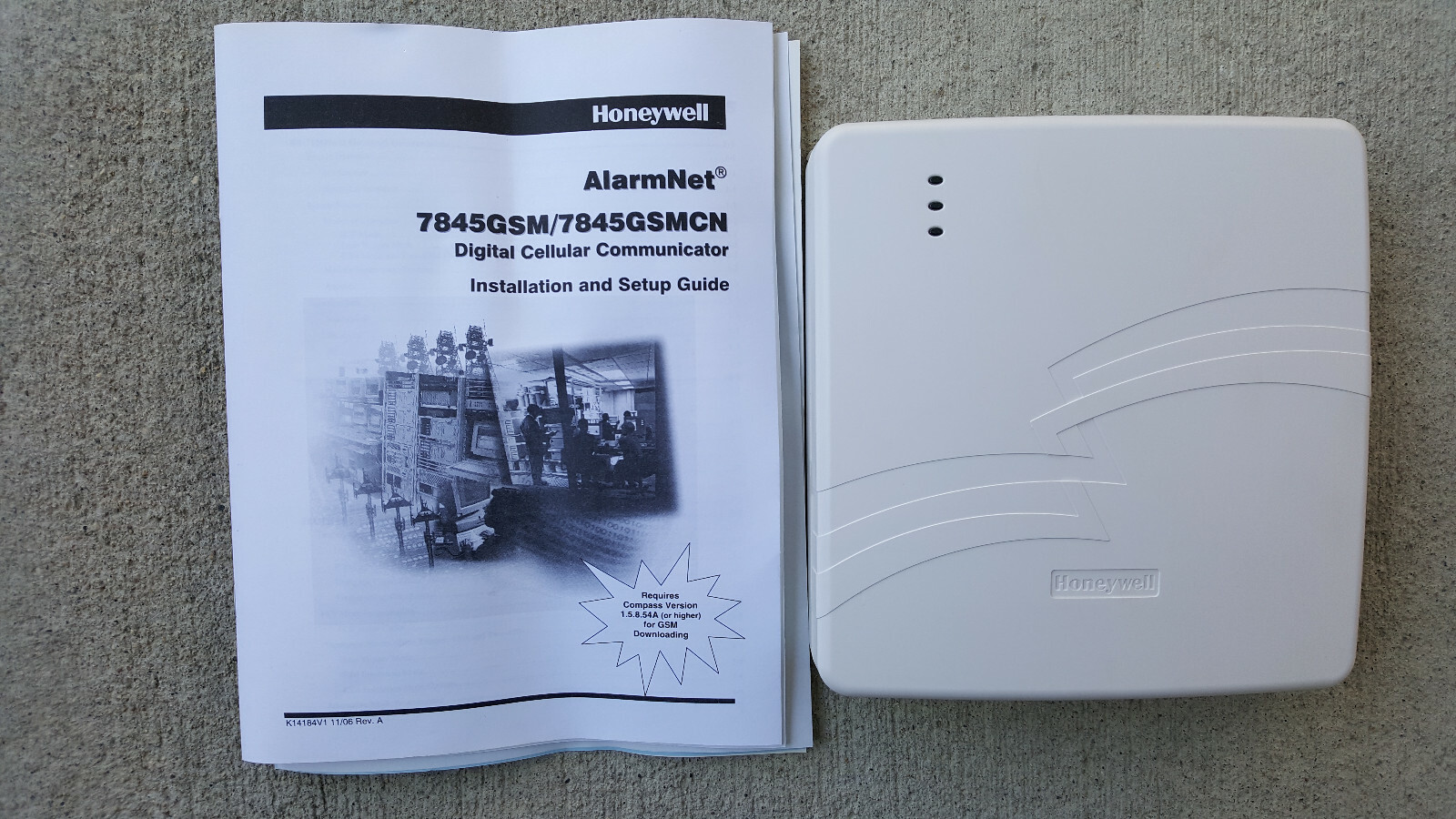 Honeywell AlarmNET 7845GSMRCN Digital Cellular Communicator