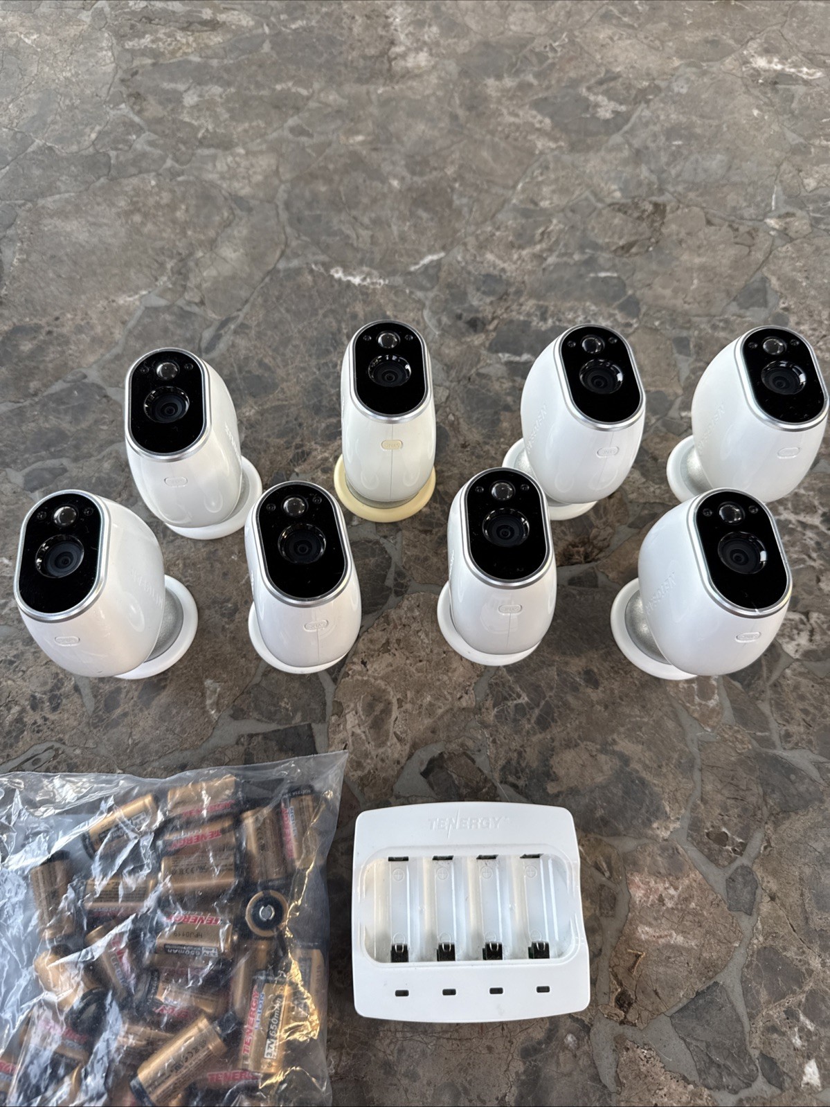 Lot Of 8 Netgear Arlo VMC3030 Add-On HD Cameras W/ Mounts Batteries Charger