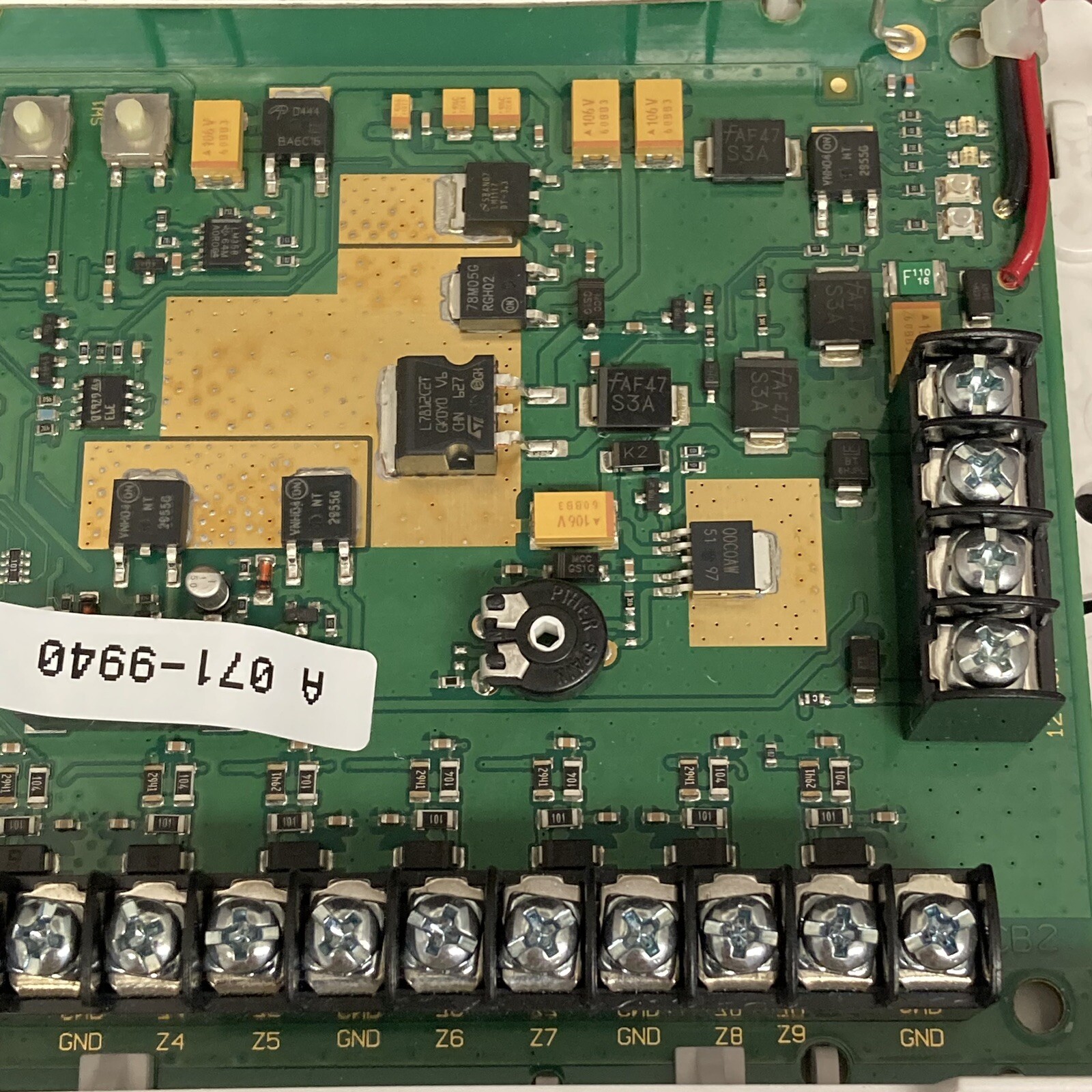 Honeywell 5800C2W / 5800C2WCN Hardwared to 5800 Wireless Converter UNTESTED